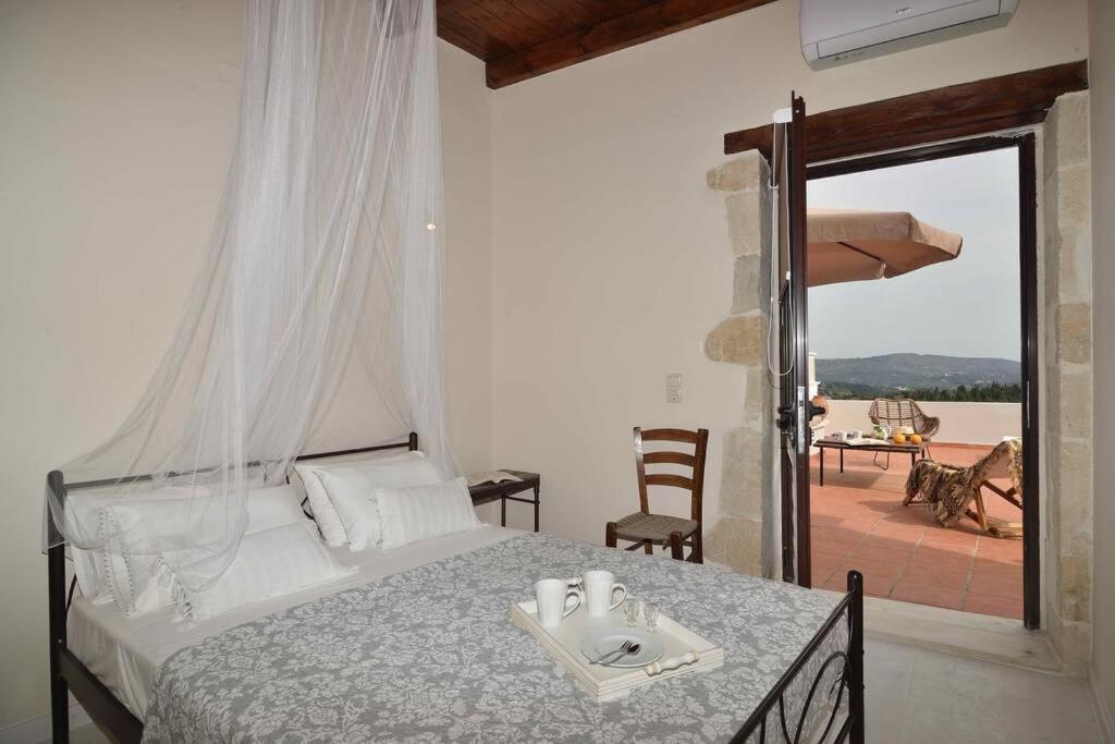 Villa Christini A Luxury Villa With Amazing Views Tzitzifes Luaran gambar